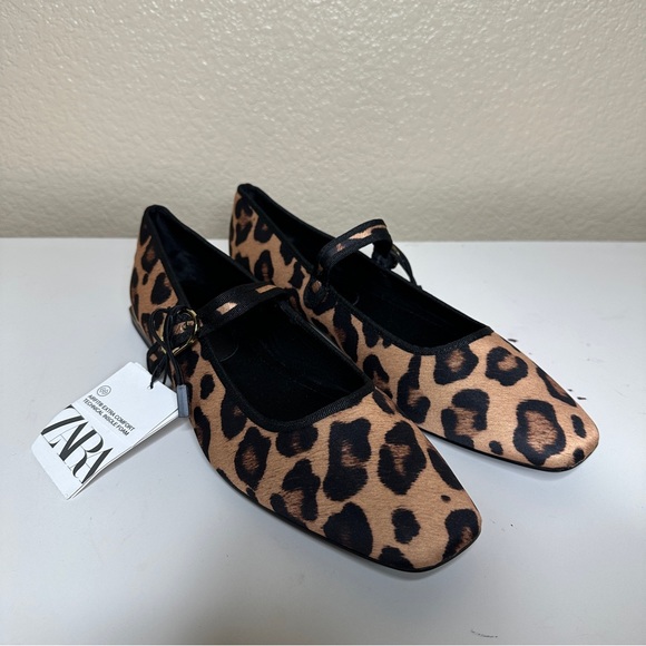 ZARA Animal Print Ballet Flats Leopard - Picture 2 of 14